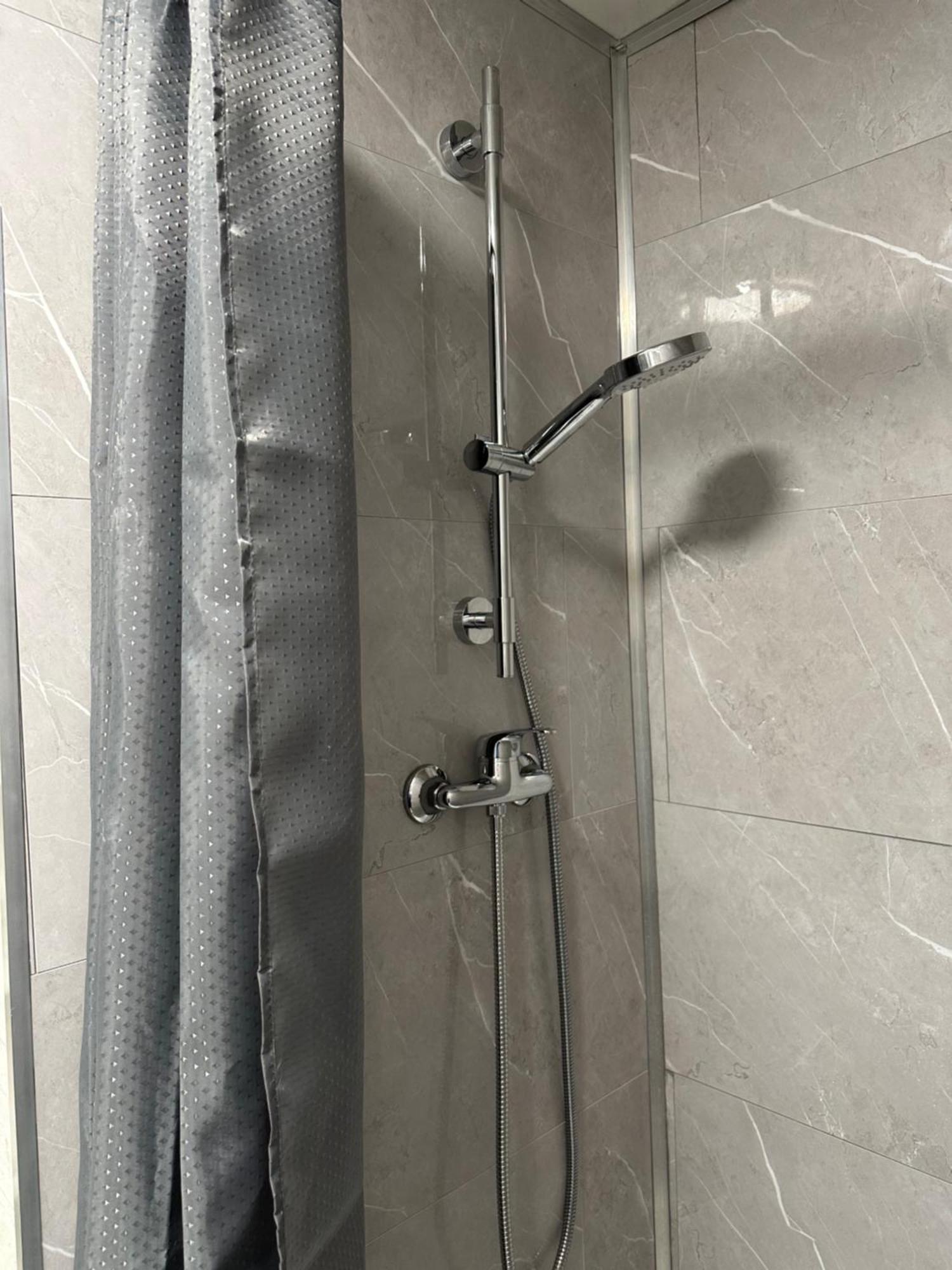 Appartement Cosy En Centre Ville 绍莱 外观 照片